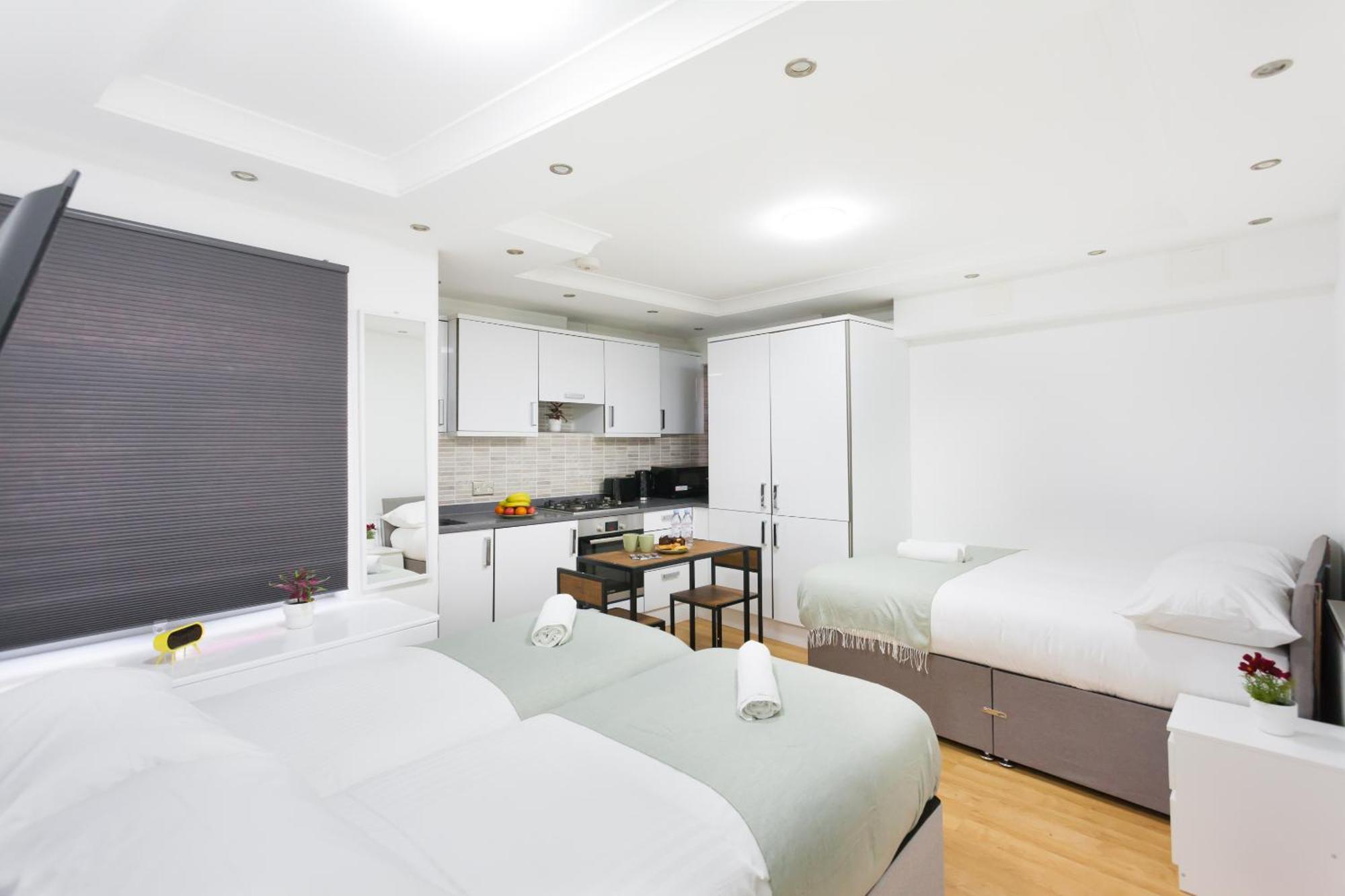 Studio9 - Next To Emirates Stadium - Budget With Shared Bathroom Pensiune Londra