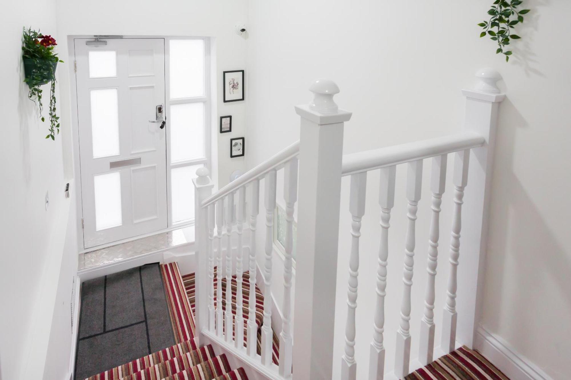 Studio9 - Next To Emirates Stadium - Budget With Shared Bathroom Pensiune *